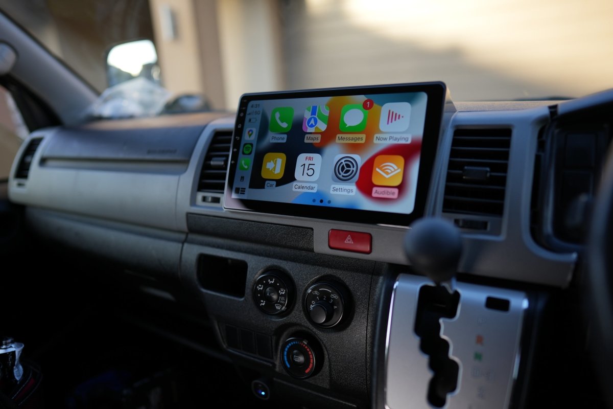 Toyota HiAce 2004-2019 - CARPLAY, DIRECT FIT, UPGRADE KIT
