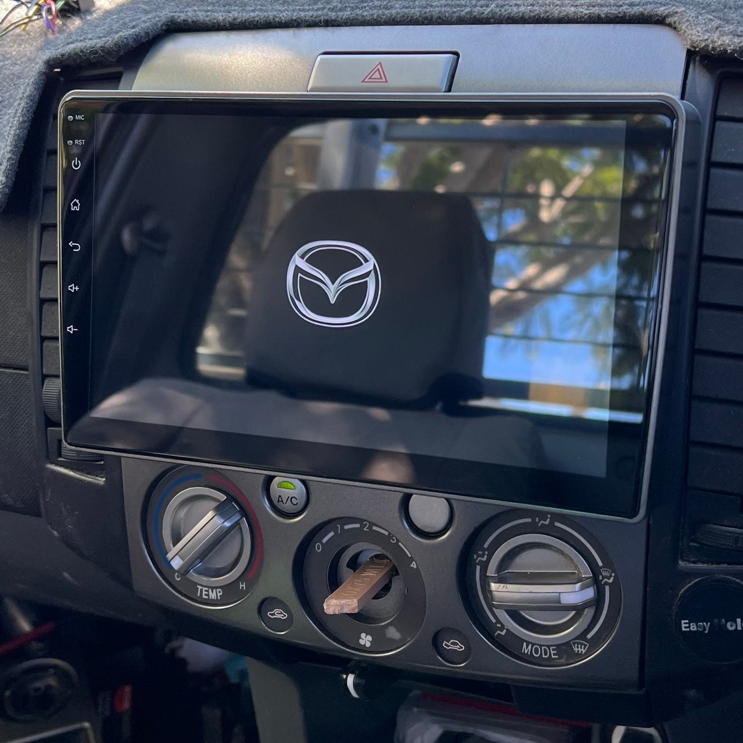 Mazda BT-50 2007-2011 - ANDROID CARPLAY HEADUNIT DIRECT FIT